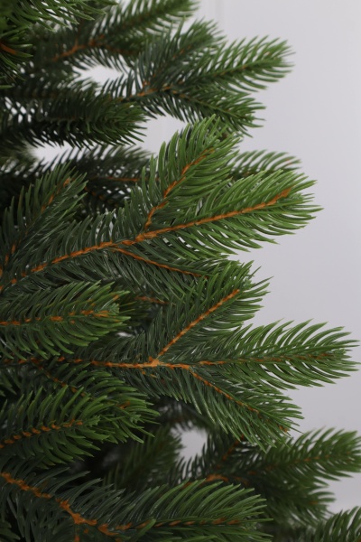 Ель "Боярская" 2,2 м