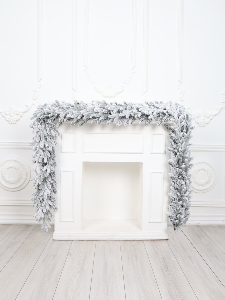 Гирлянда еловая "Метелица" Led 2.8 м