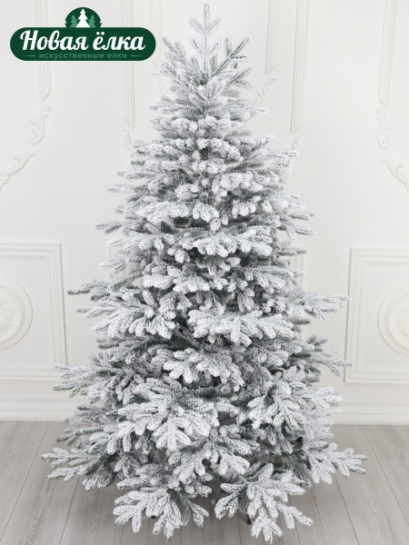 Ель "Метелица" заснеженная 2,15 м