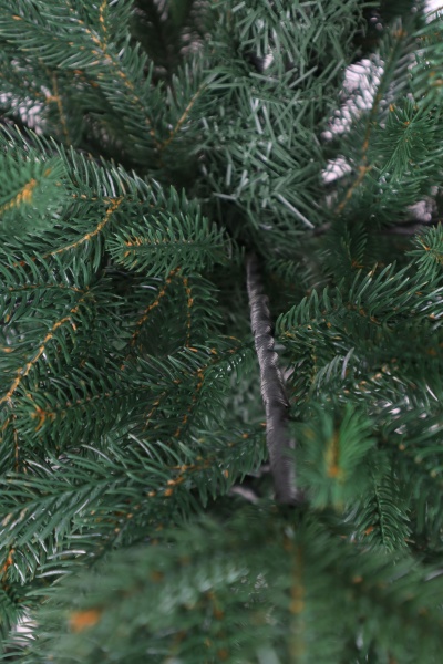 Ель "Карельская Премиум" 2,3м