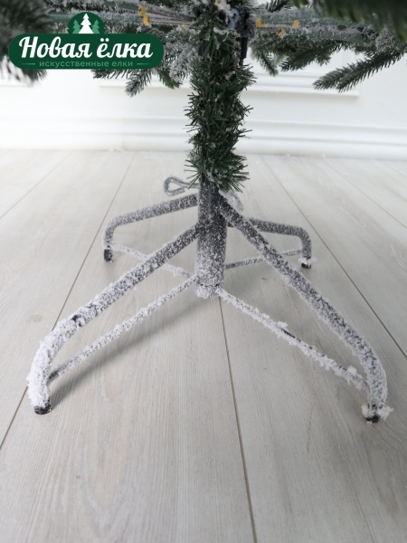 Ель "Метелица" заснеженная 1,2 м