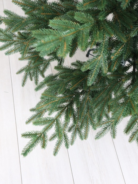 Ель "Царская Премиум" (зонтик) 1,4 м