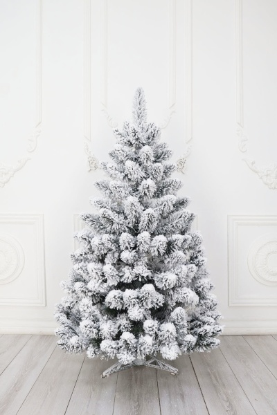 Ель "Кавказская Люкс" заснеженная  1,4 м.