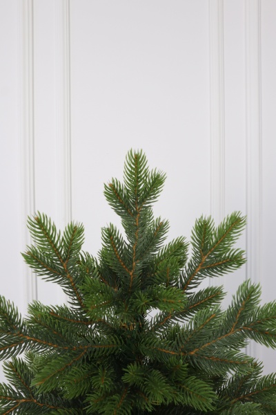 Ель "Боярская" 2,2 м