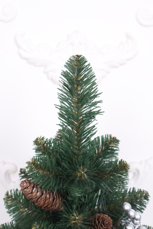 Ель 70 см шишки / серебристые ягоды