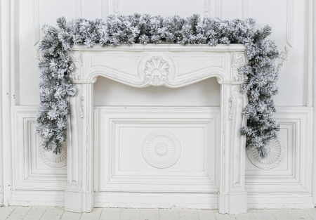 Еловая гирлянда заснеженная d30 см +/- 1 см 2,7м + 30см (18см)  204 вет.