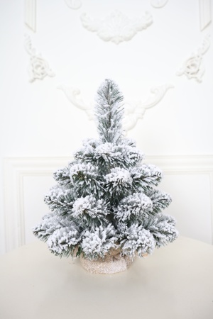 Ель 35 см заснеженная