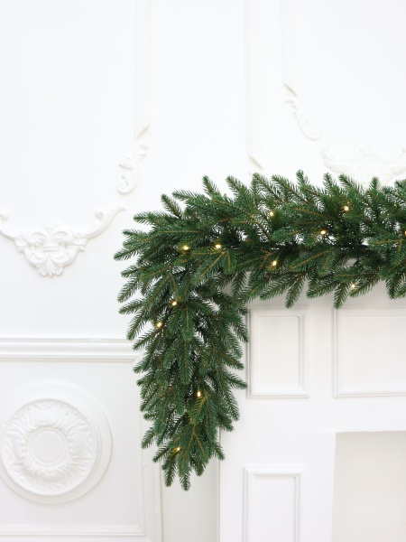 Гирлянда еловая "Датская" Led 1.8 м