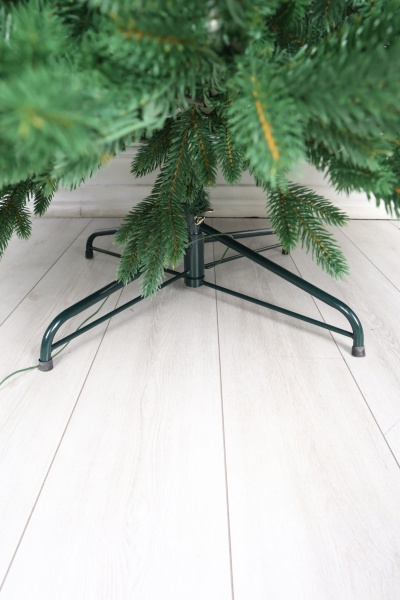 Ель "Финская Премиум" зонтик с гирляндой 2,35 см