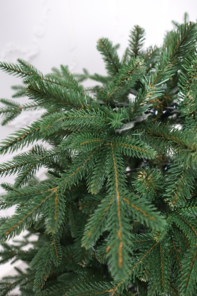 Ель "Итальянская Премиум" (зонтик) 2,4 м